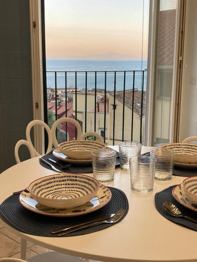Tutta Un'Altra Vista Lejlighed Salerno Eksteriør billede